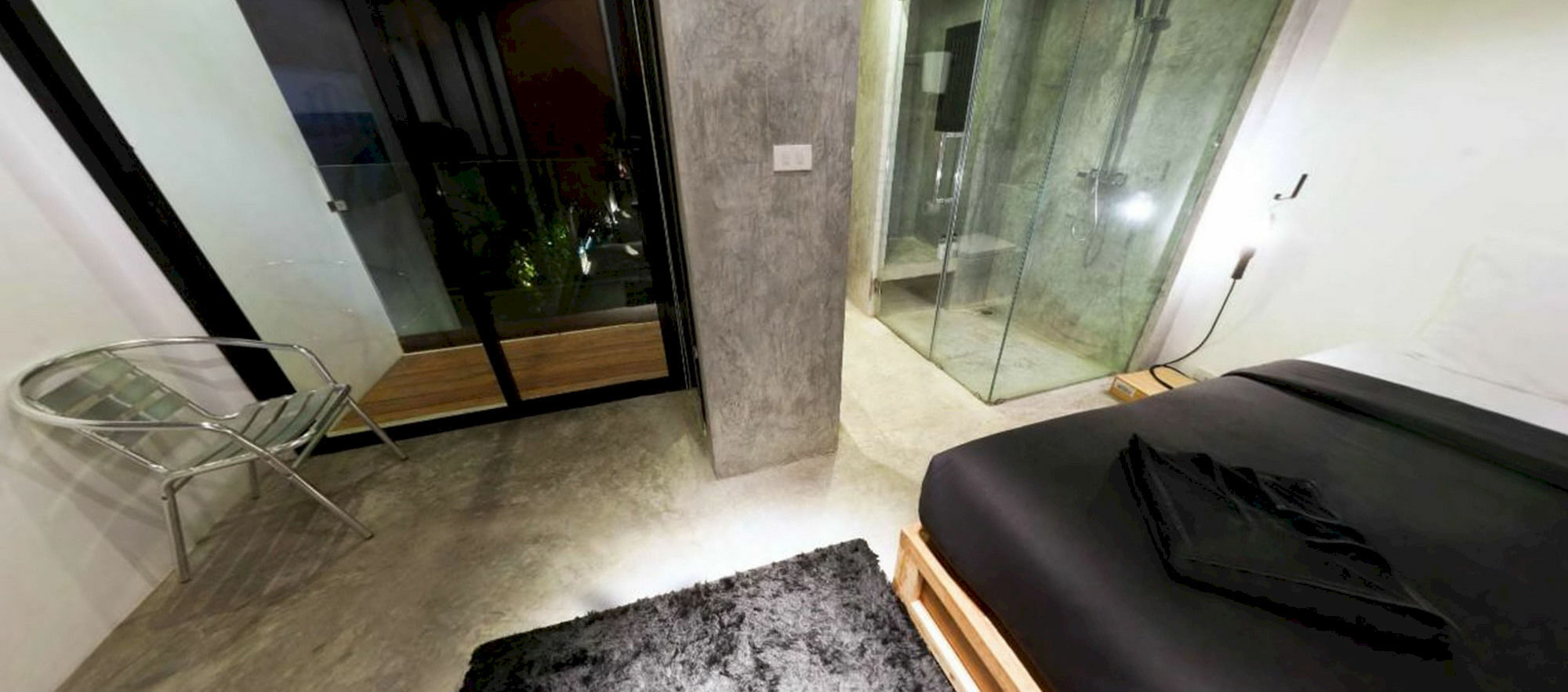 Ella Bed Bed & Breakfast Patong Luaran gambar